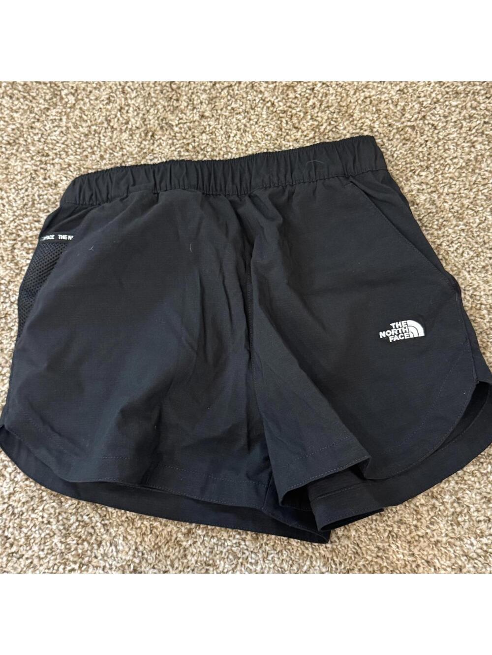 The North Face Women's XS Black Casual Shorts - Picture 2 of 7